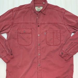 Levi’s Red long sleeve button front work shirt M